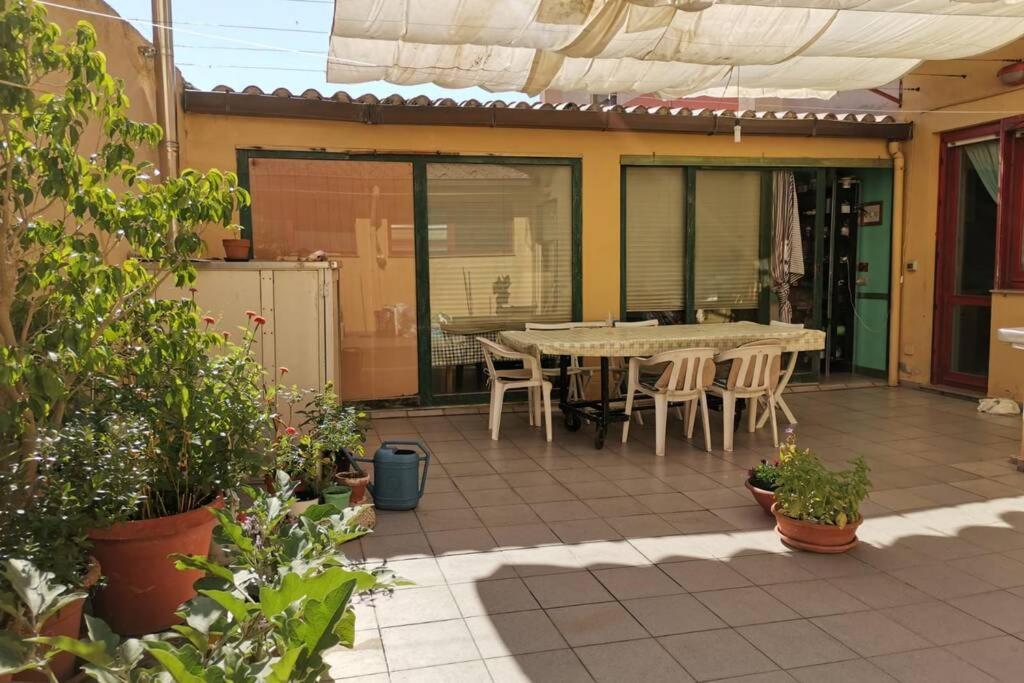 Da Agnese Holiday Home In Bosa Sardegna! Экстерьер фото